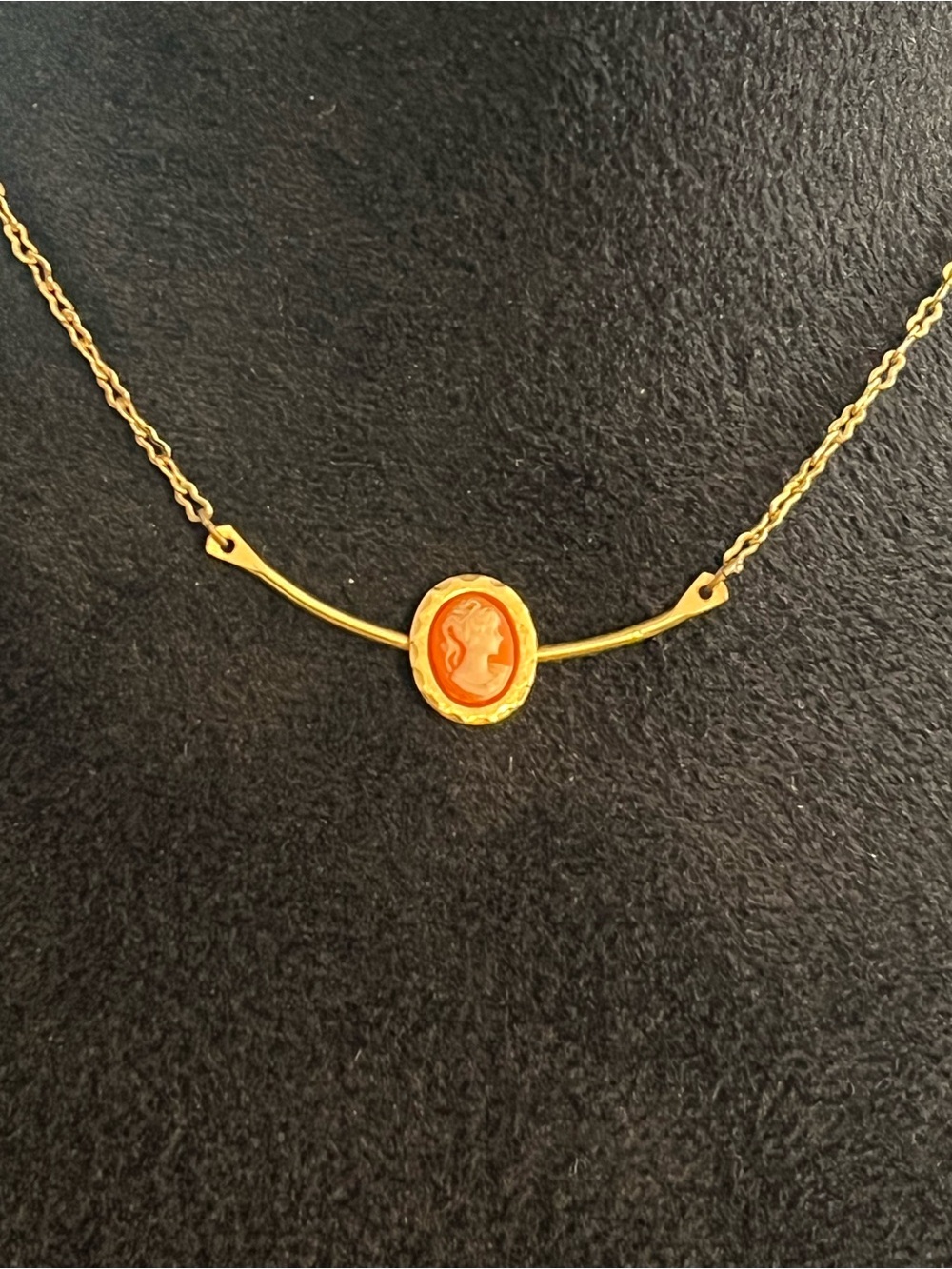Vintage Gold-Tone Orange Cameo Pendant 16” Necklace